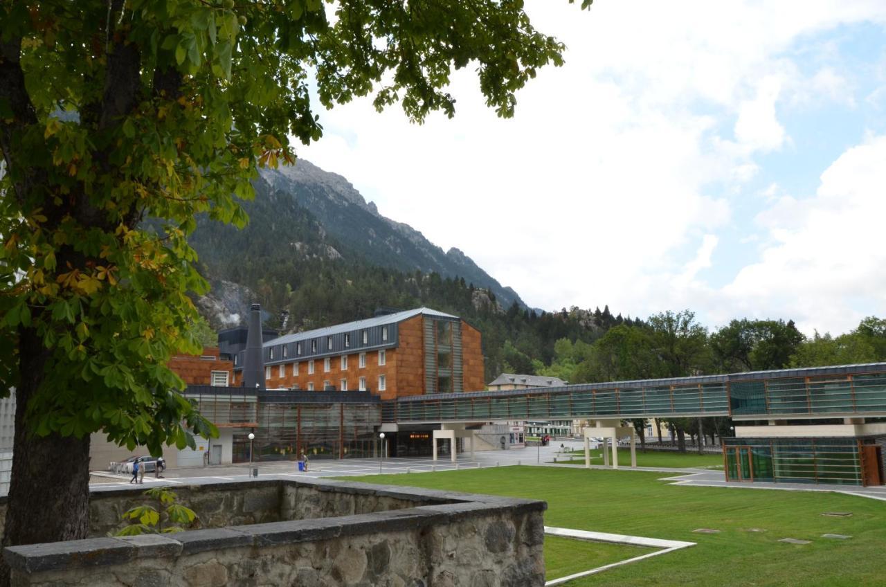 Hotel Continental Balneario De Panticosa Exterior photo