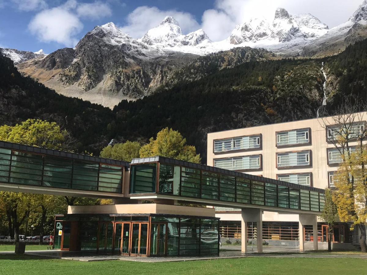 Hotel Continental Balneario De Panticosa Exterior photo